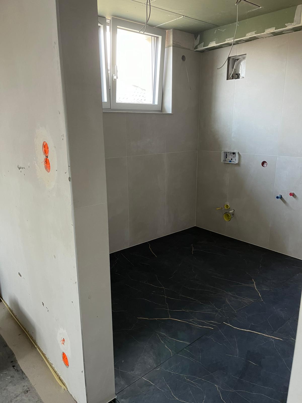 Neubau Fliesenarbeit 1